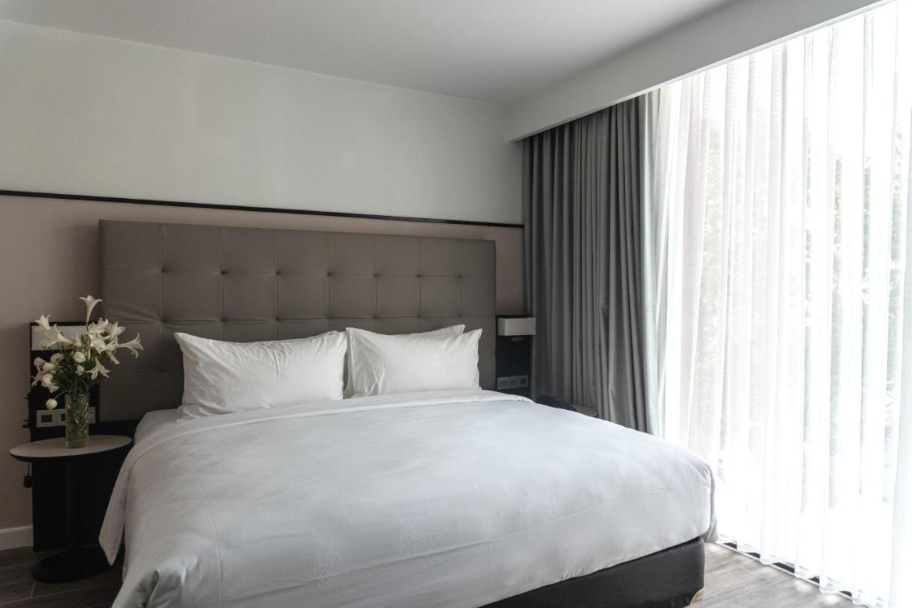 M Village Hotel Ton That Dam 호치민 외부 사진
