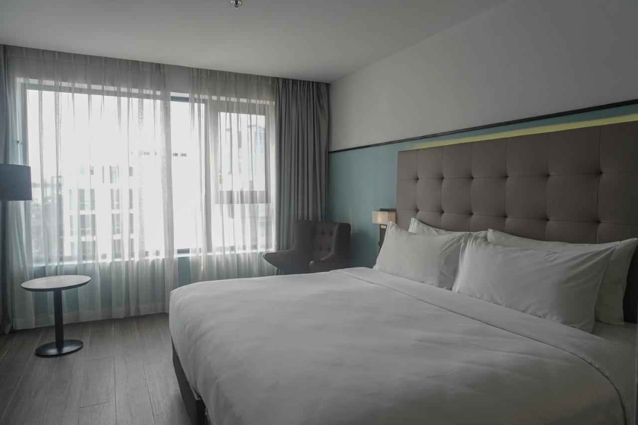 M Village Hotel Ton That Dam 호치민 외부 사진