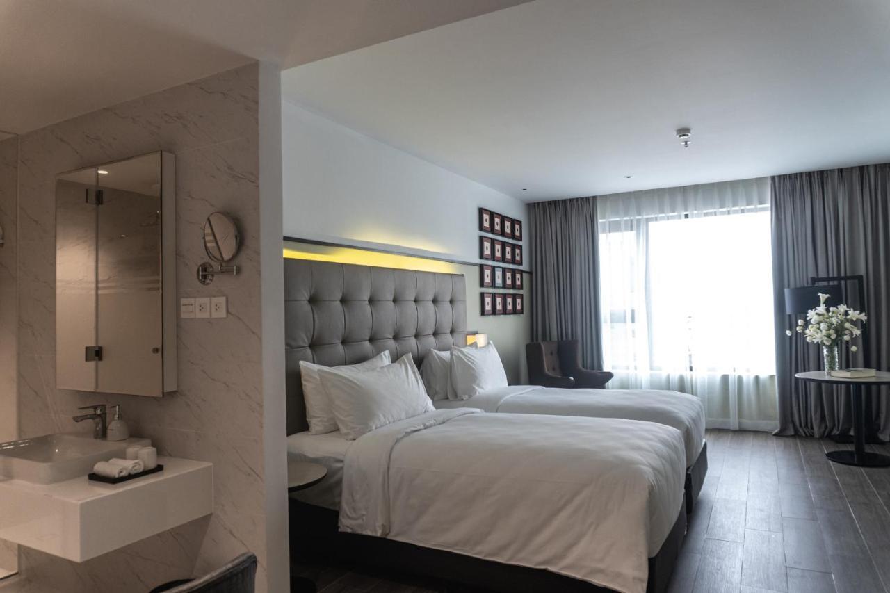 M Village Hotel Ton That Dam 호치민 외부 사진
