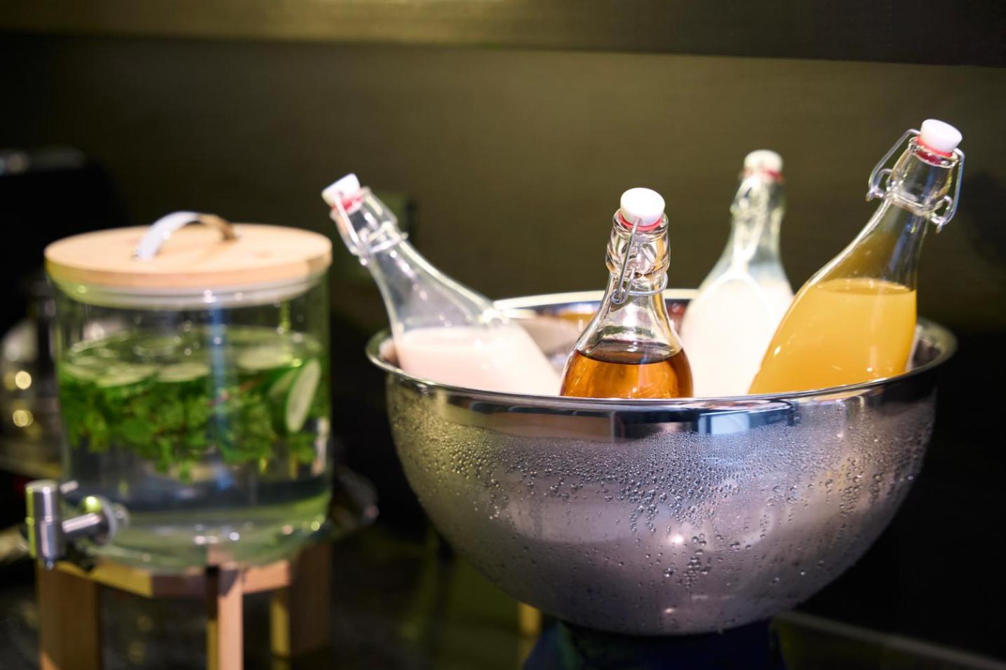 M Village Hotel Ton That Dam 호치민 외부 사진