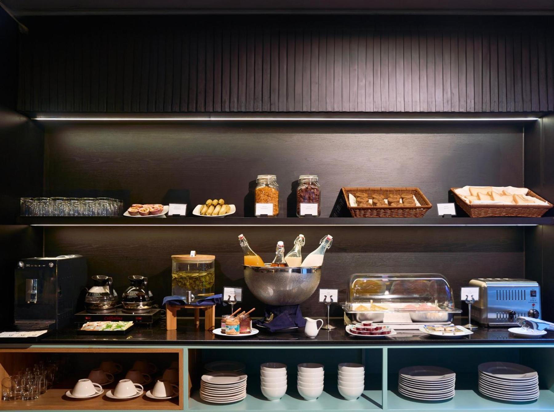 M Village Hotel Ton That Dam 호치민 외부 사진